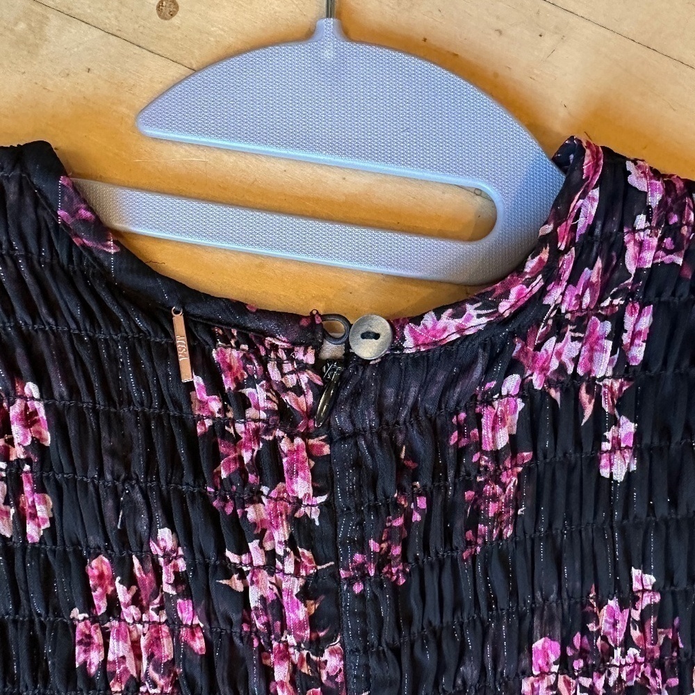 Misa Roisin Smocked Dress Berry Floral Med. CB2103 - Picture 10 of 12